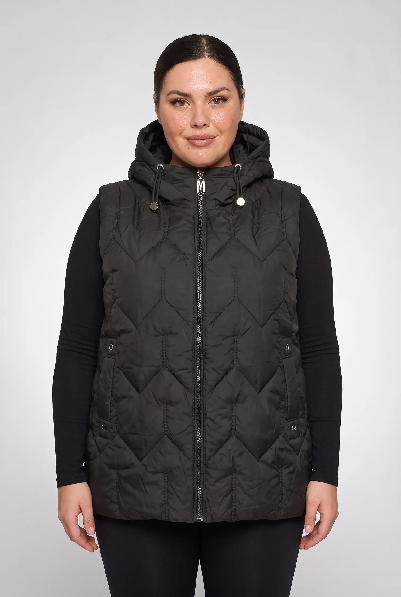 Kamizelka bezrękawnik pikowany z kapturem plus size 3XL-7XL