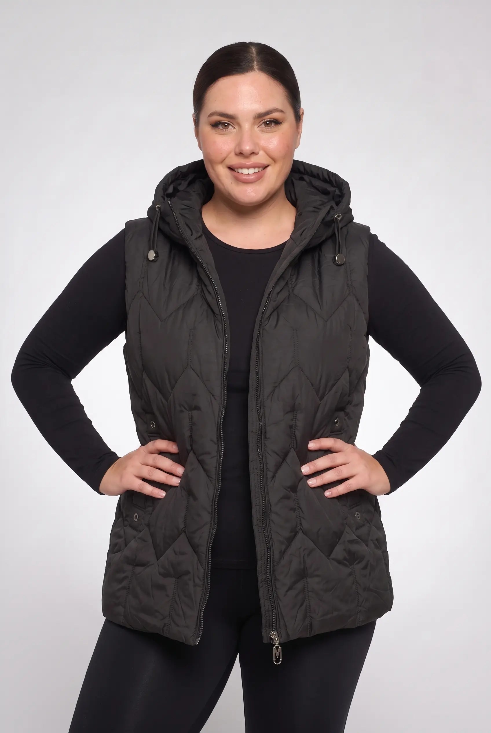 Kamizelka bezrękawnik pikowany z kapturem plus size 3XL-7XL