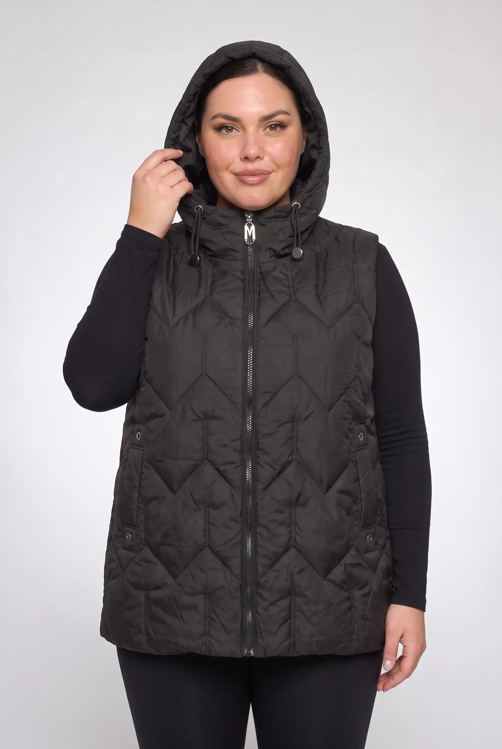 Kamizelka bezrękawnik pikowany z kapturem plus size 3XL-7XL