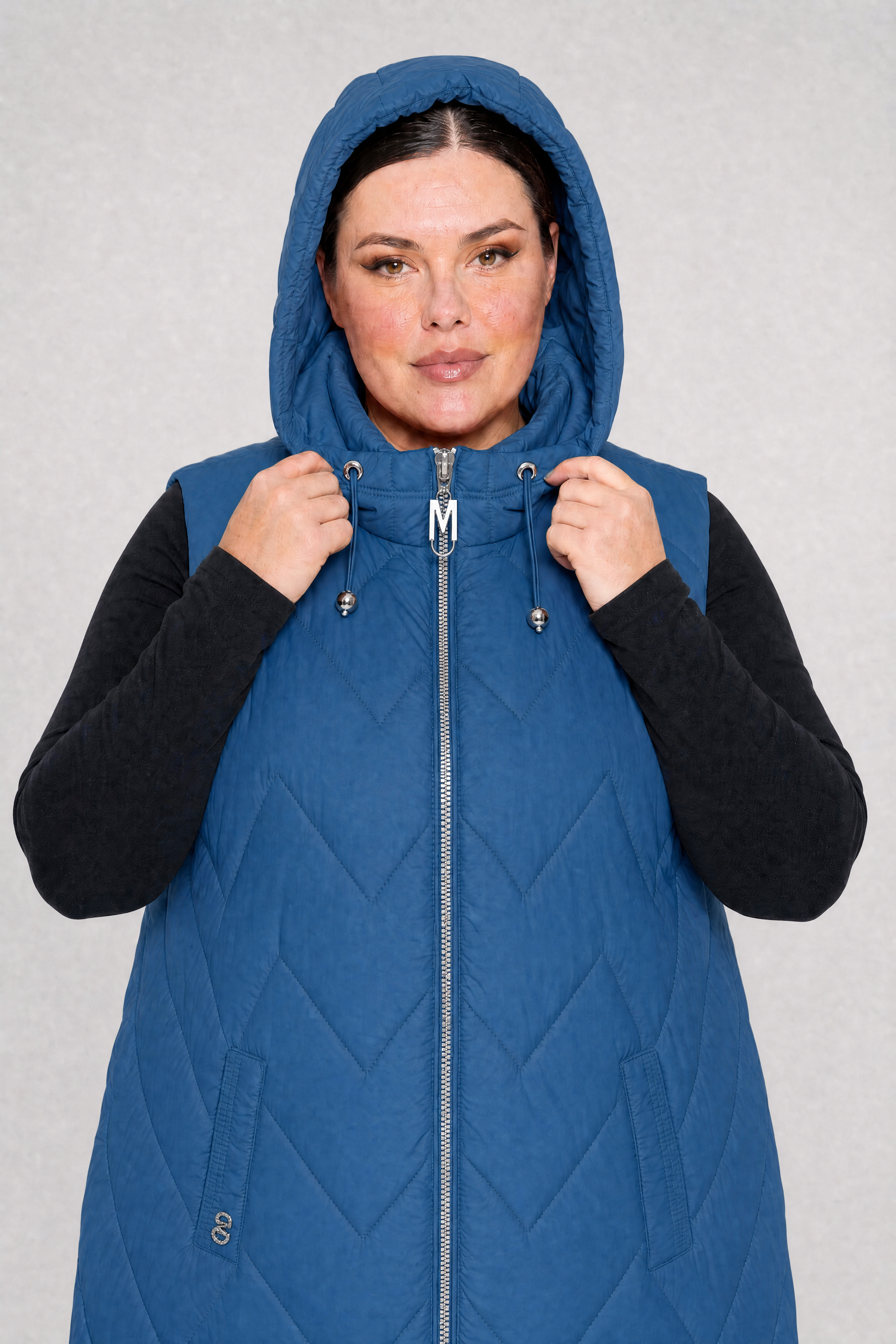 Kamizelka damska długa pikowana duże rozmiary 3XL 4XL 5XL 6XL 7XL