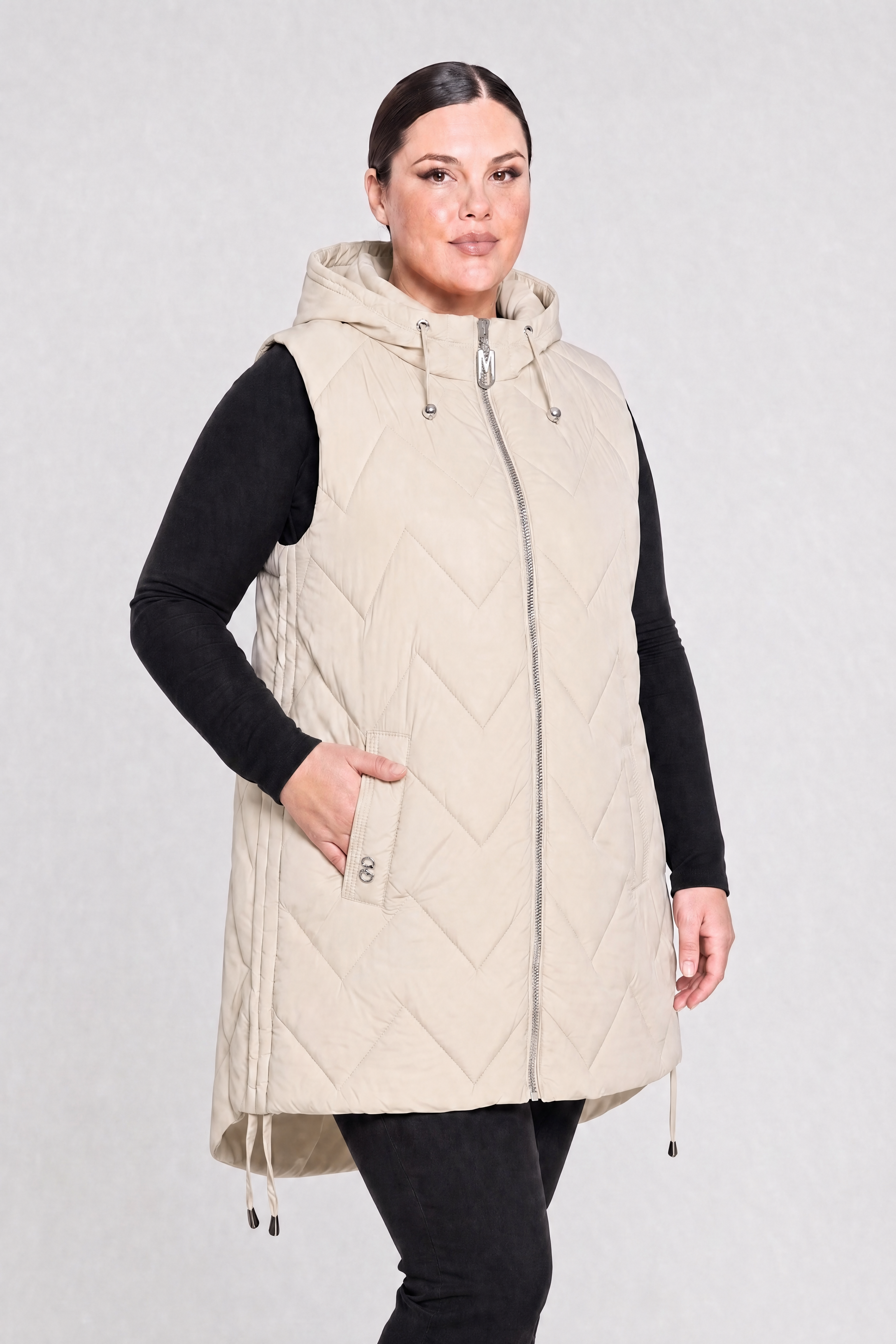 Kamizelka damska długa pikowana duże rozmiary 3XL 4XL 5XL 6XL 7XL