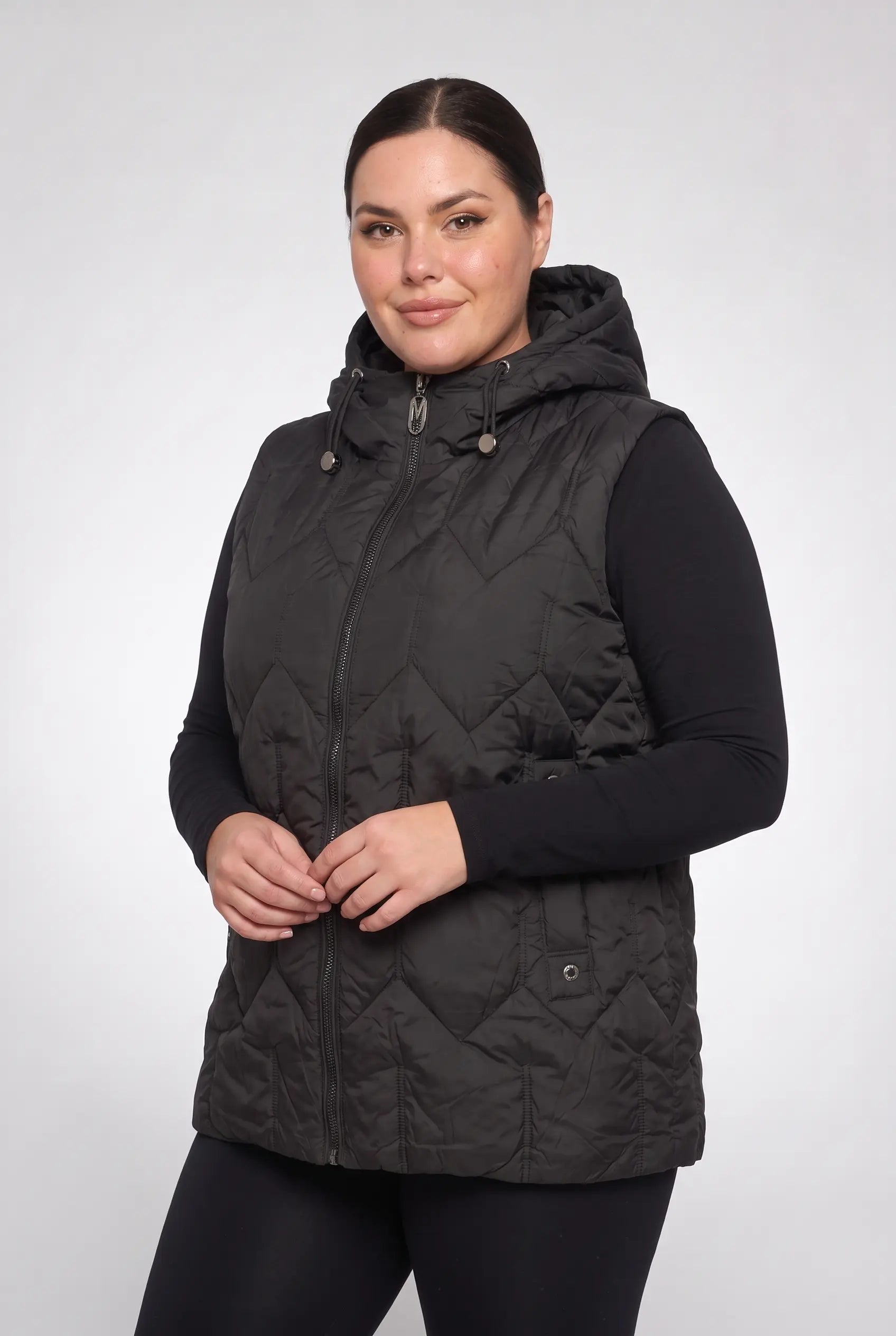 Kamizelka bezrękawnik pikowany z kapturem plus size 3XL-7XL
