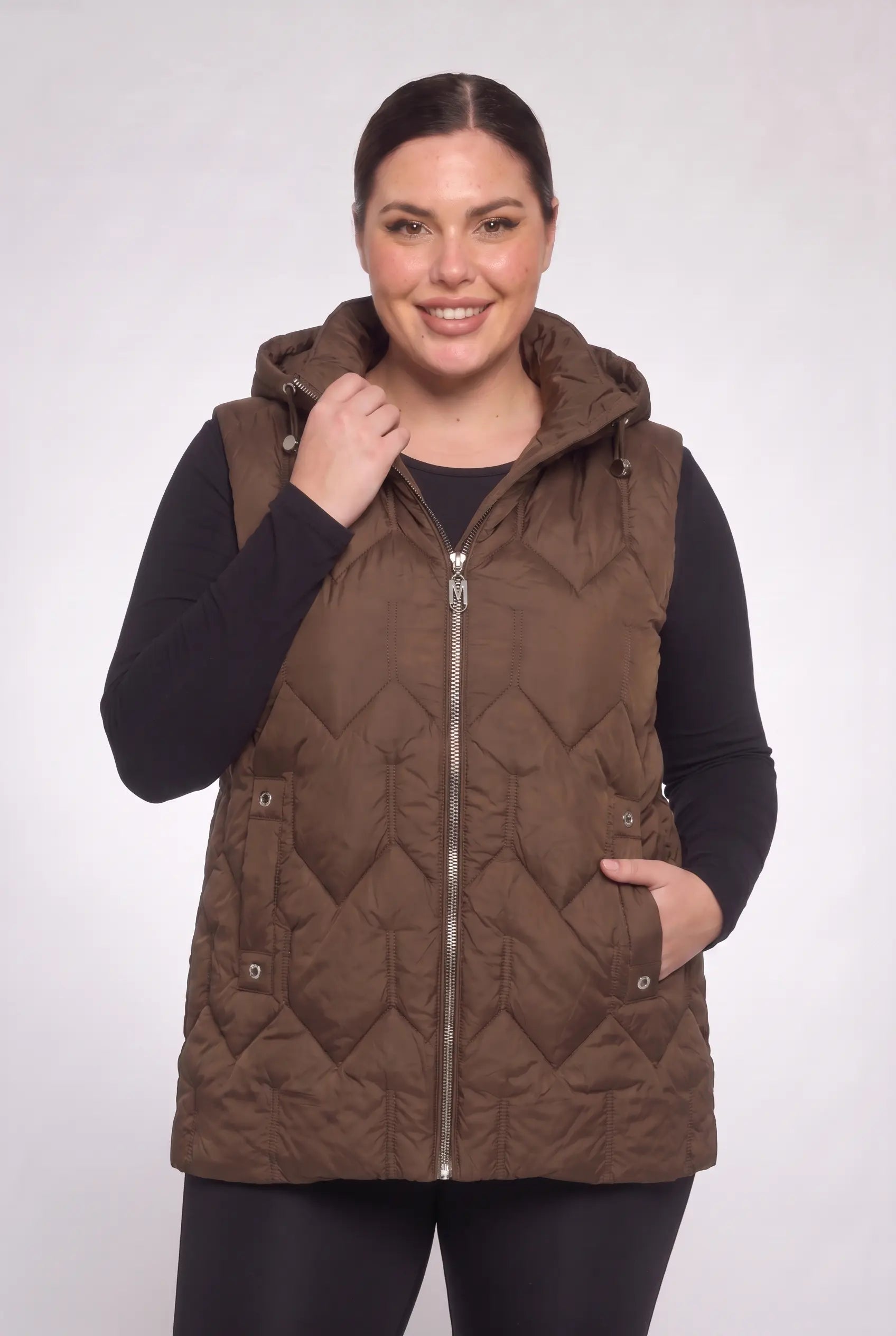 Kamizelka bezrękawnik pikowany z kapturem plus size 3XL-7XL