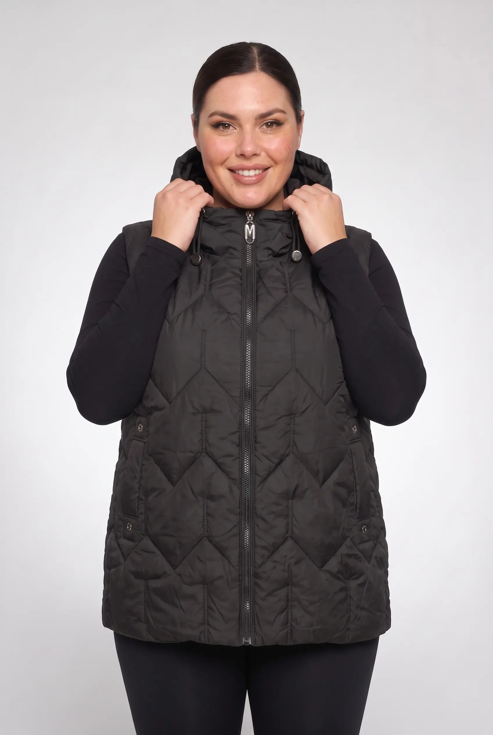 Kamizelka bezrękawnik pikowany z kapturem plus size 3XL-7XL