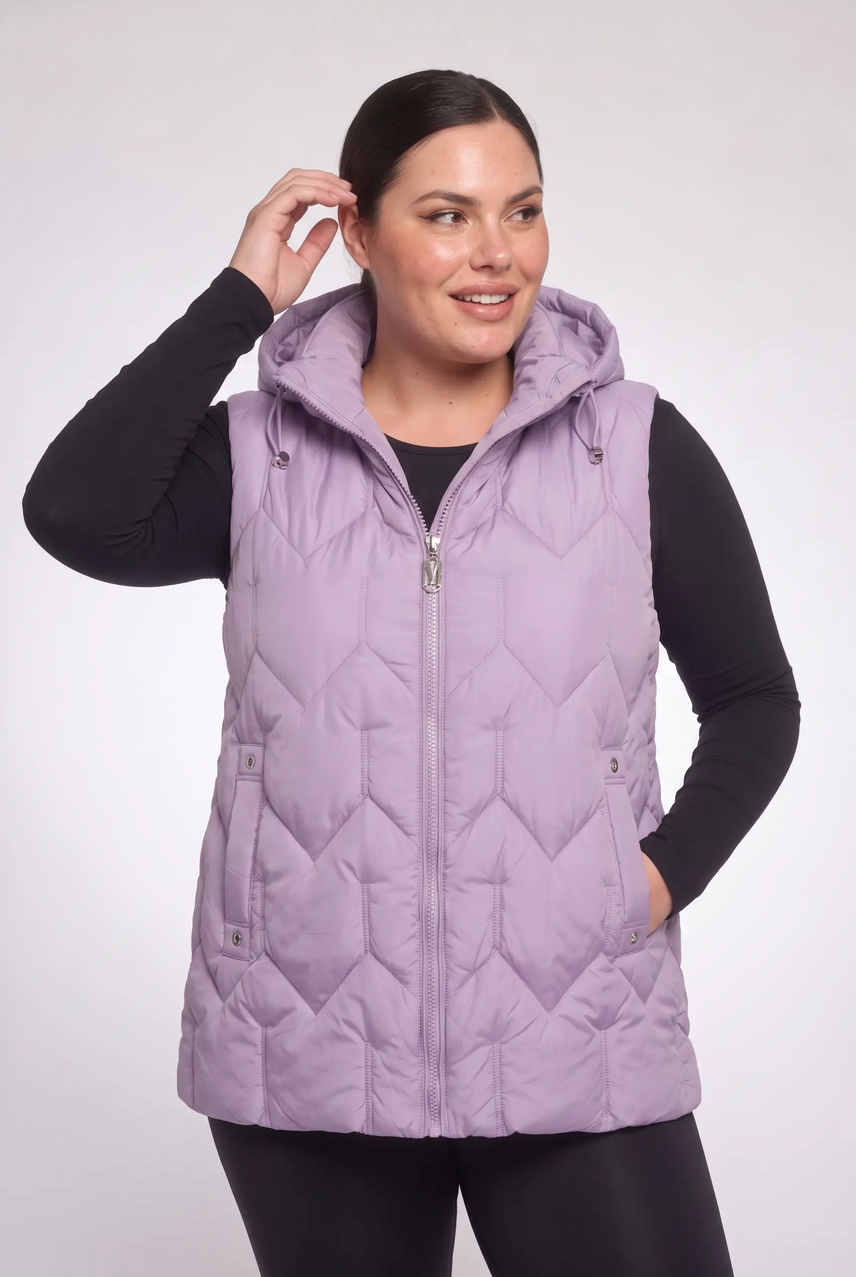 Kamizelka bezrękawnik pikowany z kapturem plus size 3XL-7XL