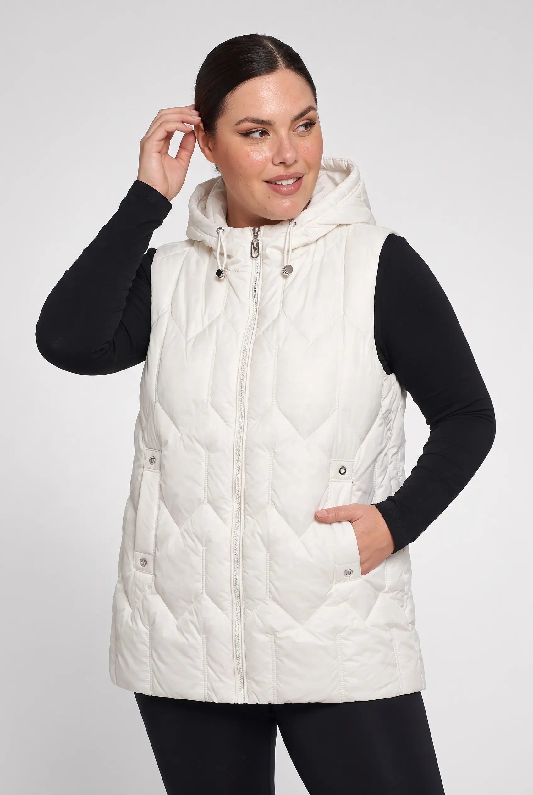 Kamizelka bezrękawnik pikowany z kapturem plus size 3XL-7XL